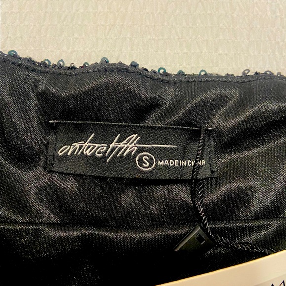 Sequin black mini skirt - Picture 3 of 3